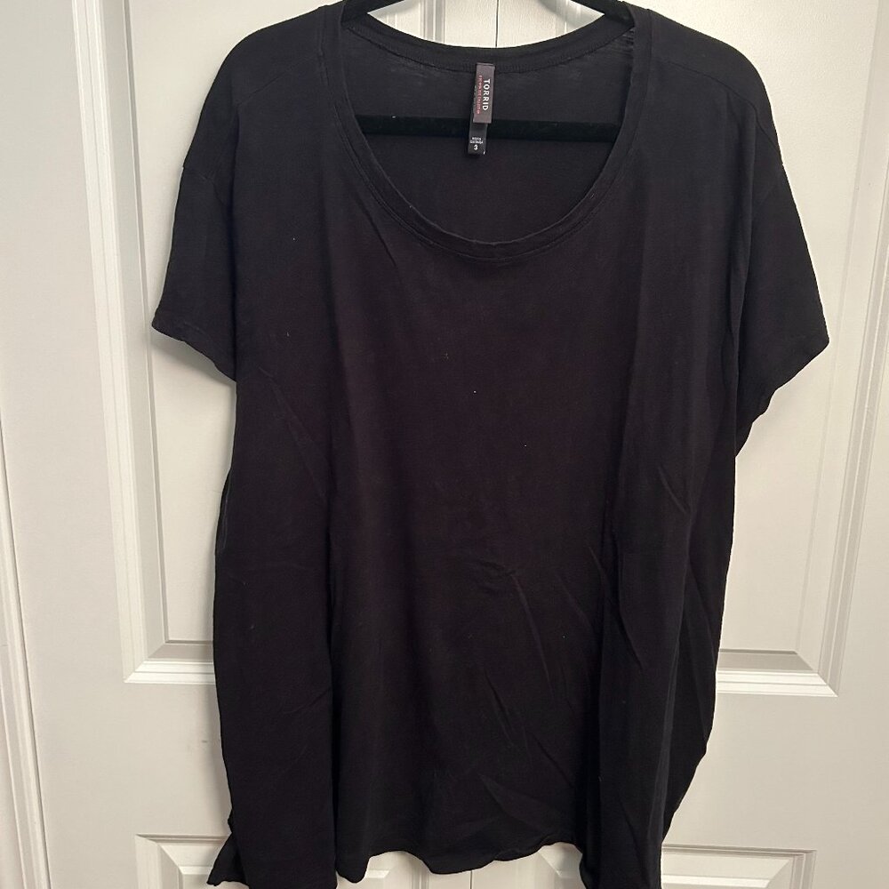 Torrid - Black Short-Sleeve T-Shirt - Size 3